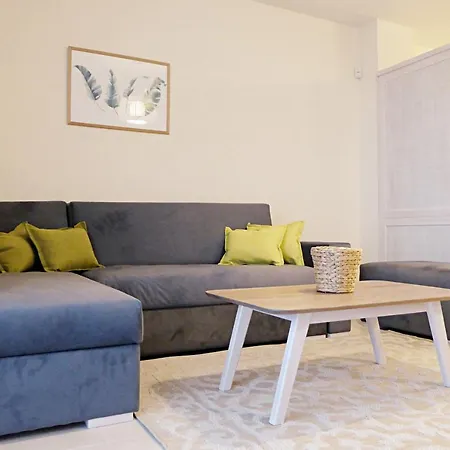 Meriva Aparthotel