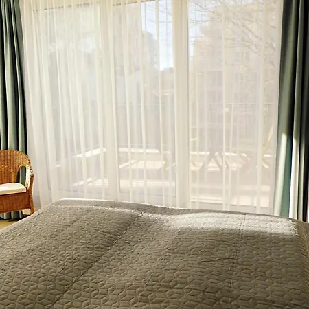 Meriva Aparthotel 2*